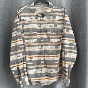 Rank 45 Women's Geometric Long Sleeve Pearl Snap Shirt XL